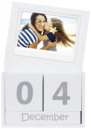 Attēls no Fujifilm Instax Cube Calendar Wide