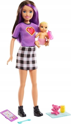 Picture of Lalka Barbie Mattel Skipper: Klub opiekunek - Opiekunka fioletowe włosy + bobas (GRP10/GRP11)