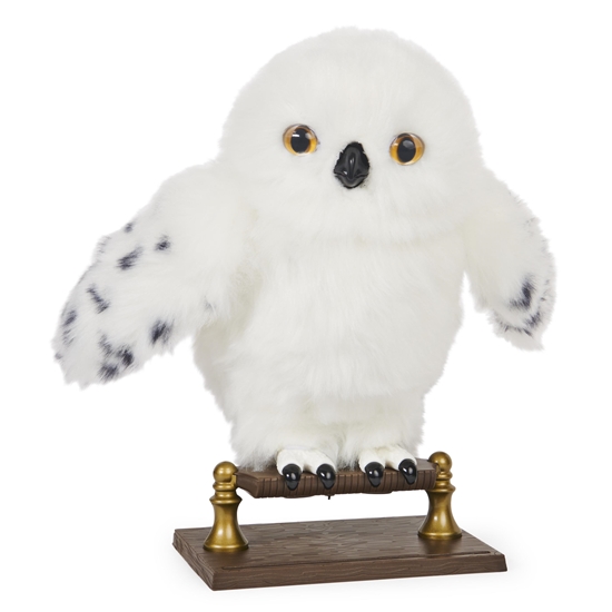 Изображение Wizarding World Harry Potter, Enchanting Hedwig Interactive Owl with Over 15 Sounds and Movements and Hogwarts Envelope, Kids Toys for Ages 5 and up