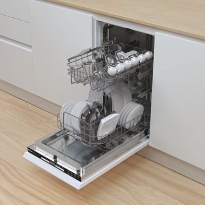 Attēls no Candy | Dishwasher | CDIH 2D949 | Built-in | Width 44.8 cm | Number of place settings 9 | Number of programs 7 | Energy efficiency class E | Display | AquaStop function | Does not apply
