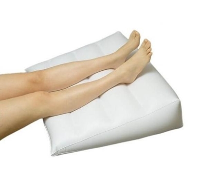 Изображение Inflatable orthopaedic leg and back cushion