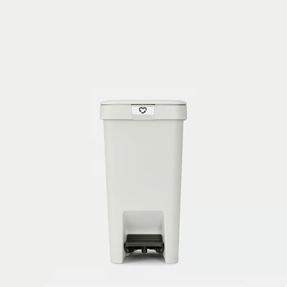 Изображение BRABANTIA atkritumu tvertne StepUp ar pedāli, 10l, Light Grey