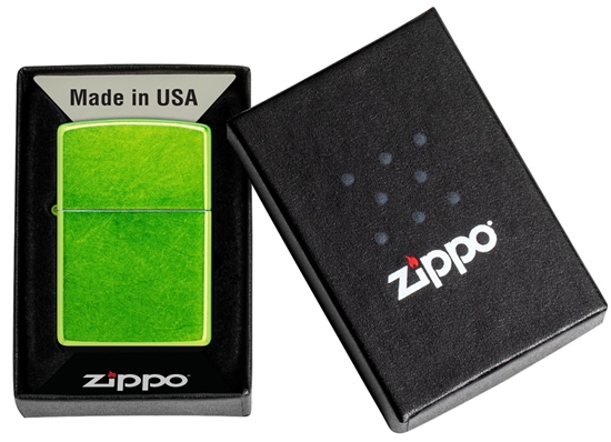 Picture of Zippo Lighter 24513 Classic Lurid