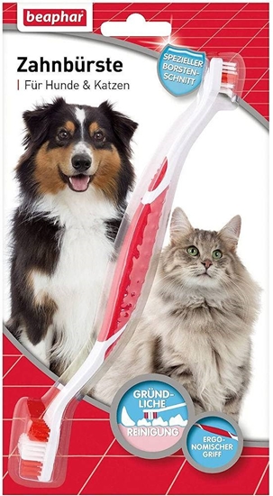 Picture of Beaphar double-headed toothbrush for dogs and cats