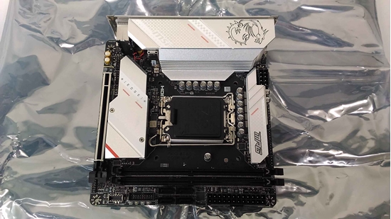 Picture of SALE OUT. MSI MPG B760I EDGE WIFI | MSI MPG B760I EDGE WIFI | Processor family Intel | Processor socket LGA1700 | DDR5 DIMM | Memory slots 2 | Supported hard disk drive interfaces SATA, M.2 | Number of SATA connectors 4 | Chipset Intel B760 | Mini-ITX | R