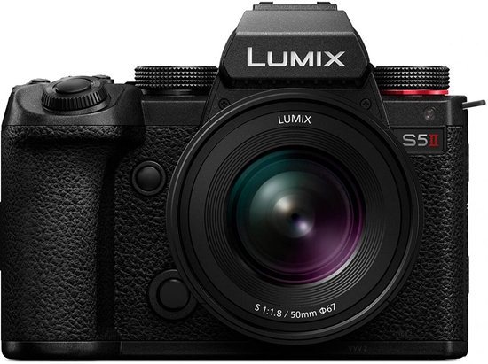 Picture of Panasonic Lumix DC-S5 II + 50mm