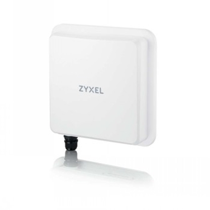 Picture of ZYXEL FWA710 5G OUTDOOR ROUTER STANDALONE/NEBULA WITH 1 YEAR NEBULA PRO LICENSE 2.5G LAN_